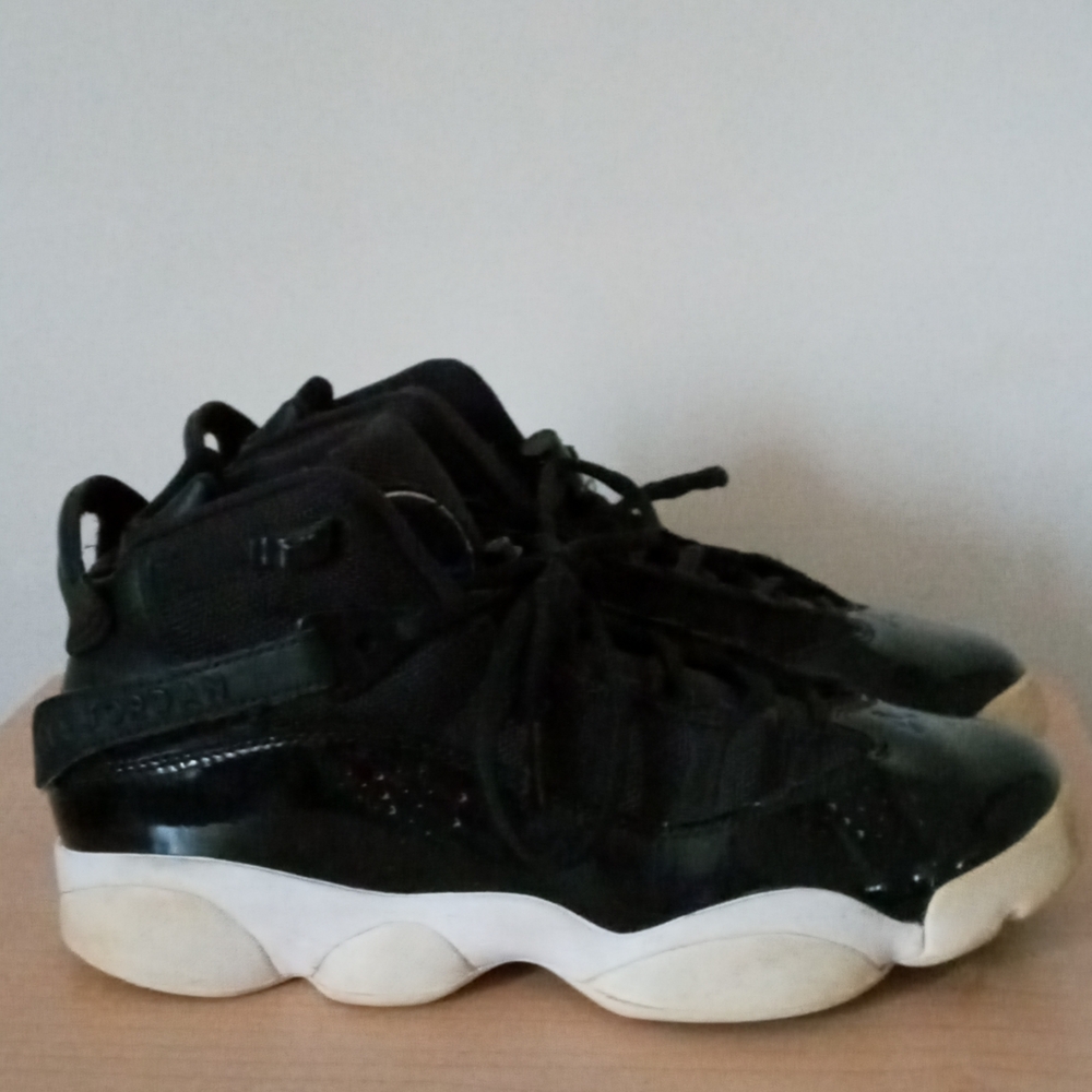 Nike Air Jordan 6 Rings Space Jam 7 Youth Black and White High-Top Sneakers